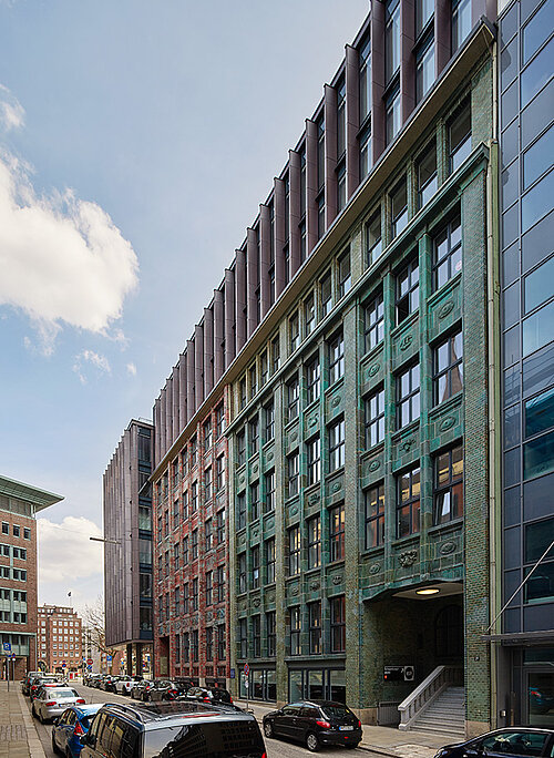 Domstraße Perspektive historische Fassade