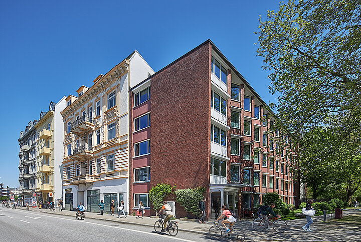 Grindelallee Straßenecke mit angrenzender Bebauung