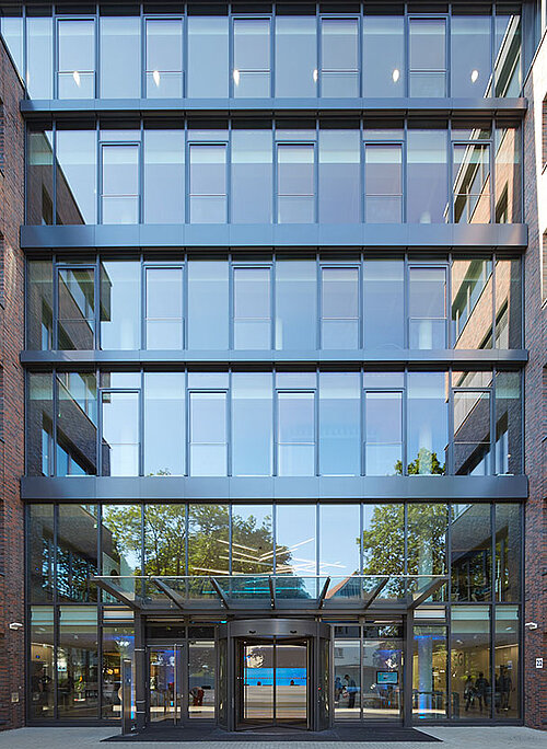 Philips Headquarters Ansicht Eingangsfassade